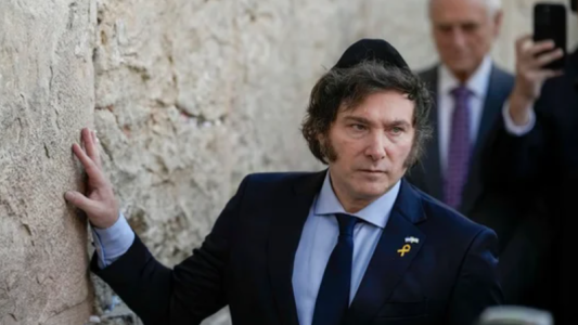 El Presidente condenó el atentado en una playa de Australia