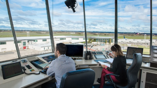 Paro de controladores aéreos: los vuelos que se verán afectados