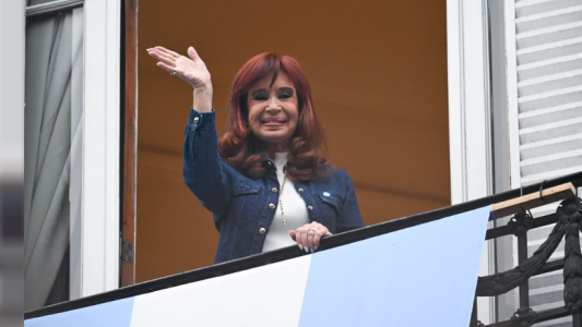 La Justicia autorizó salidas de Cristina Kirchner a la terraza de su departamento