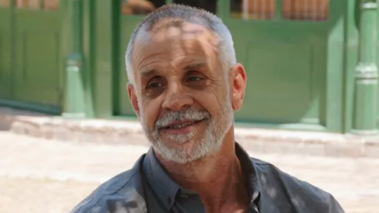 El chef Christian Petersen se descompensó y pelea por su vida