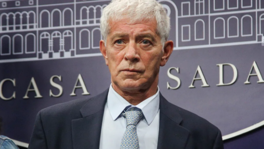 Ir a la cancha, al dentista y ver a su nieto: Cúneo Libarona enumeró los motivos de su renuncia