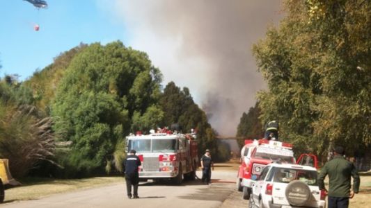 Detuvieron a cuatro menores de edad que intentaban incendiar un pinar en Esquel