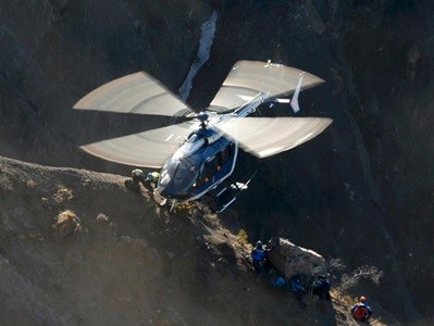 Buscan en Chile un helicóptero desaparecido con un primo de Bachelet a bordo