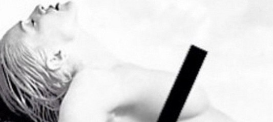 Madonna se desnudó para protestar por la censura en Instagram