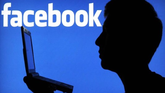 Viena: 25 mil personas demandan a Facebook