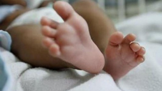 Córdoba: abandonaron a una beba recién nacida frente a la puerta de una casa