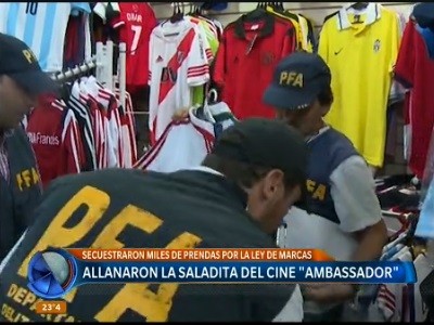 Operativos de la Federal en "La Saladita" del cine Ambassador