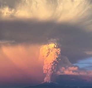 Las cenizas del volcán Calbuco alcanzan a parte de Uruguay y el sur de Brasil
