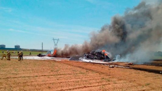 Se estrelló un avión militar cerca del aeropuerto de Sevilla: hay cuatro muertos
