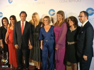 Precandidatos convocados a la cena de Conciencia