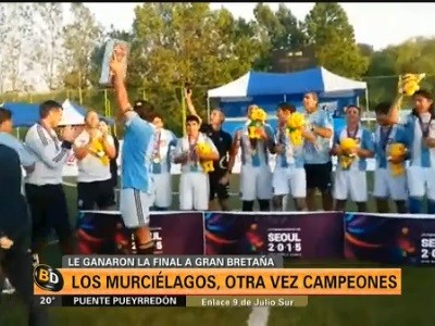 Los murciélagos, otra vez campeones del mundo con una remontada épica