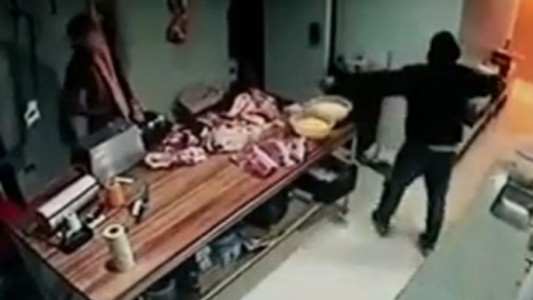 Junín: ladrón se llevó medio lechón de una carnicería