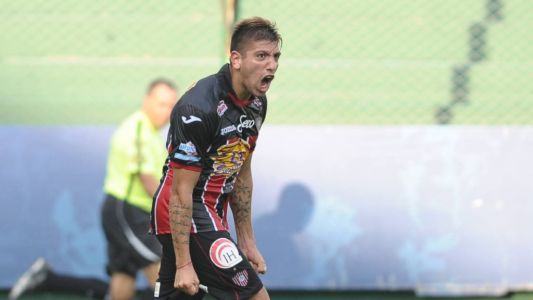 Chacarita dio la sorpresa y eliminó a Newell's de la Copa Argentina