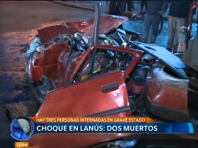 Dos muertos y tres heridos en un violento choque en Lanús