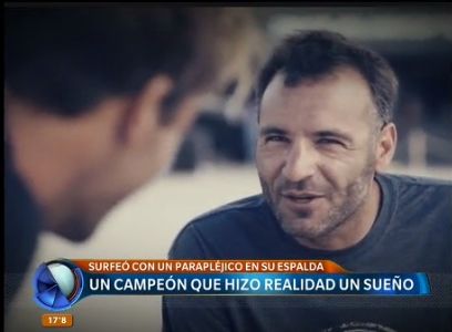 Campeón de surf fue descalificado por cumplir el sueño de un joven discapacitado