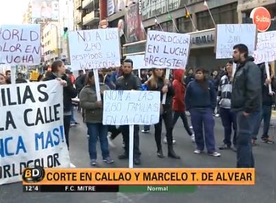 Trabajadores gráficos realizan un corte en Callao y Marcelo T. de Alvear