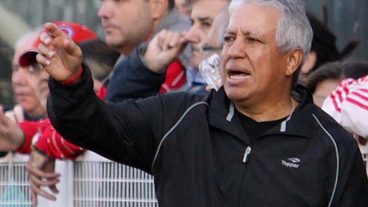 El torneo de 30 se cobró otro DT: el "Tolo" Gallego