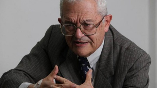 La Universidad de La Plata expulsó y declaró "persona no grata" al juez Piombo