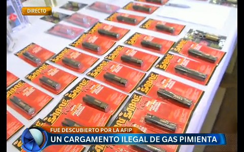 Cargamento ilegal de gas pimienta descubierto por laAFIP