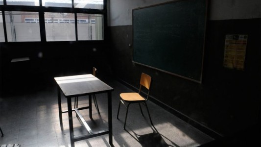 Denuncian a un docente por golpear y querer ahorcar a un alumno