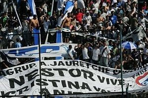 Balearon al jefe de la barra de Quilmes