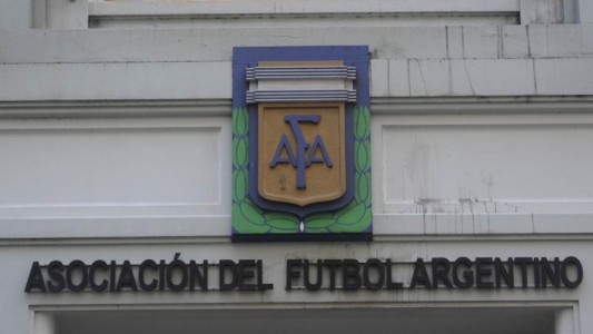 Marcha atrás en la AFA: Finalmente no se mueve la fecha 23