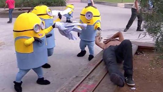 #VideoViral : Minions furiosos destruyeron cosas y causaron pánico