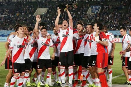 La alegría de Gallardo y el reconocimiento al plantel