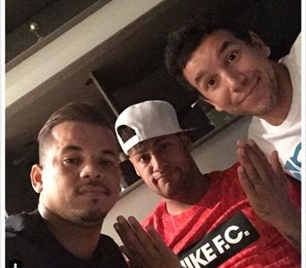 Este es Neymar con paperas