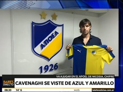 Cavenaghi vestido de azul y amarillo