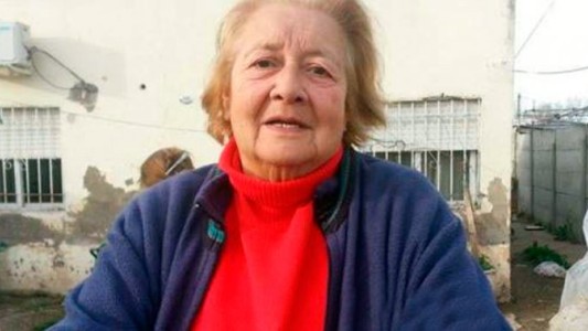 Invitó a un amigo a su casa, se murió y tuvo que convivir con el cadáver 24 horas
