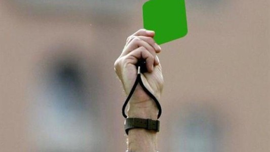 Italia: incorporarán el uso de la tarjeta verde en la serie B