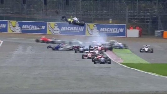 Impresionante accidente en Silverstone