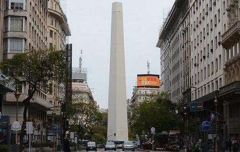 ¿Qué pasó con la punta del Obelisco?