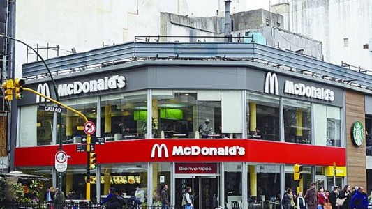 McDonald's atenderá como en un restaurante tradicional en Suecia