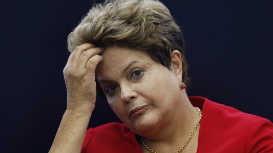 Cambio de gabinete en Brasil para frenar un juicio político contra Dilma Rousseff