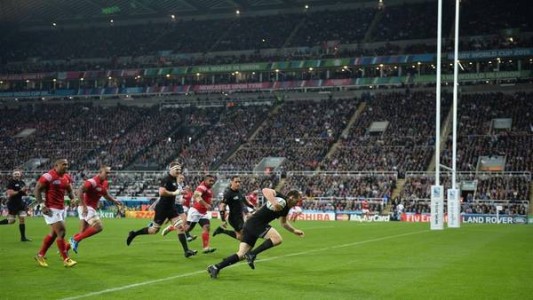 Gracias a la victoria de los All Blacks ante Tonga, Los Pumas clasificaron a cuartos de final