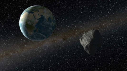 Alerta en la NASA: el asteroide 86666 rozará la Tierra
