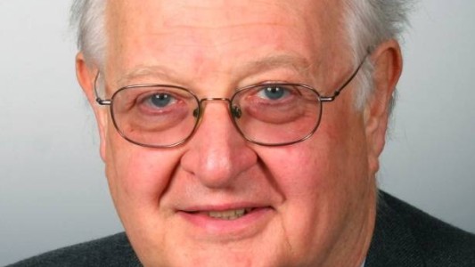 Nobel de Economía para el británico-estadounidense Angus Deaton