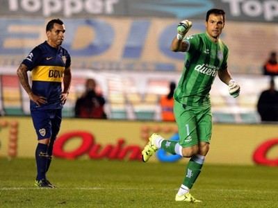 Racing fue superior y Boca postergó el festejo