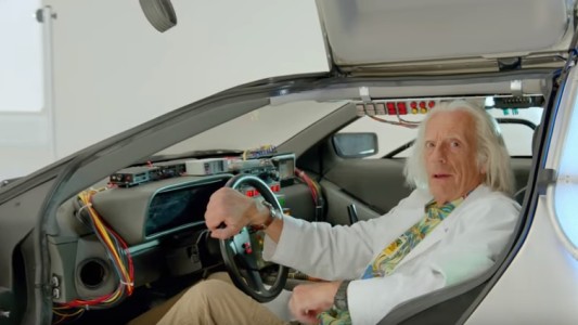 El mensaje de "Doc Brown" sobre la llegada del futuro