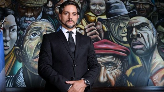 El actor Joaquín Furriel sufrió un "infarto isquémico sin daño cerebral" y continuará internado