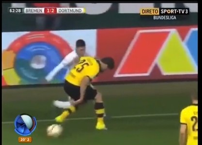 Un día de miércoles: tres caños en una jugada