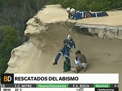 Un rescate al borde del abismo