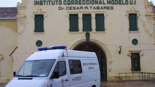 Se escapó de la cárcel en el camión de basura y dejó una carta para explicar los motivos