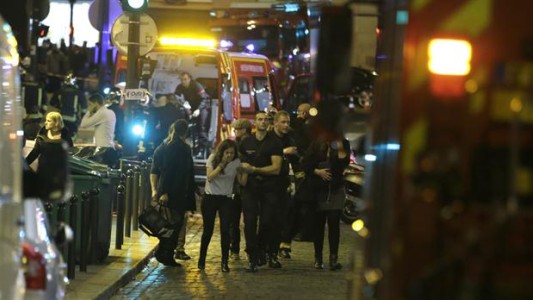 "Alá es el más grande", gritaron los autores de uno de los tiroteos en París