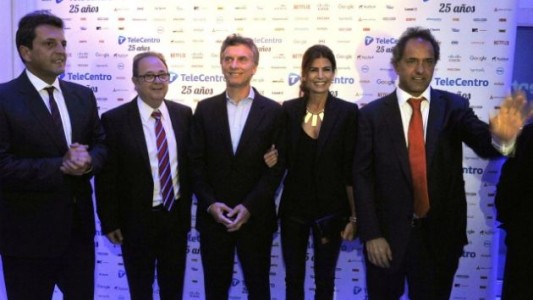Macri, Scioli y Massa, juntos en un evento empresarial