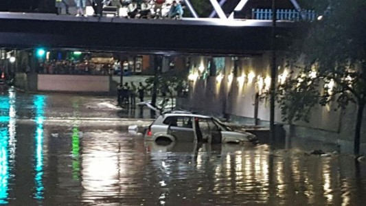 Un hombre murió en Tucumán por las intensas tormentas en la capital
