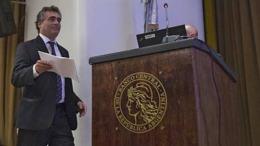 Vanoli renunció a la presidencia del Banco Central