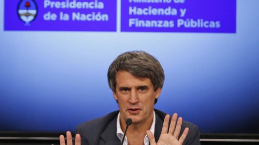 Prat Gay anuncia préstamos del BID por US$ 5.000 millones